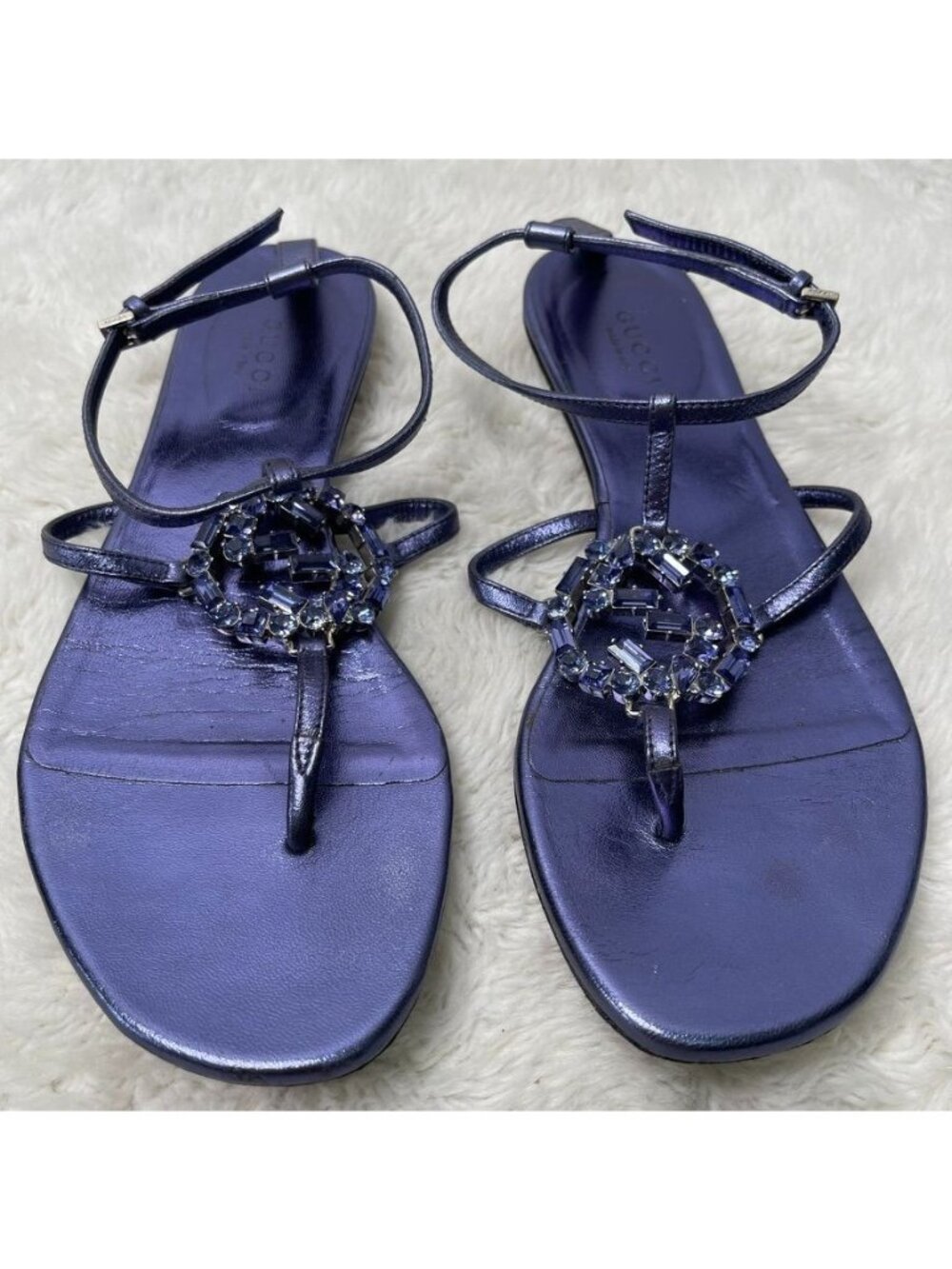 Gucci Crystal Interlocking G Metallic Leather Flat T-Strap Thong Sandals 37
